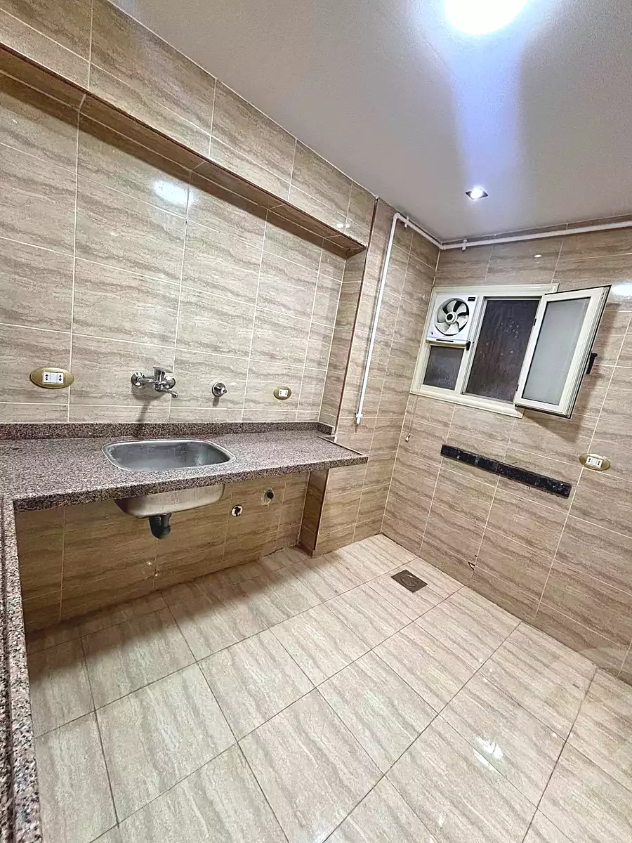 https://aqarmap.com.eg/en/listing/7158349-for-sale-alexandria-miami-mahmoud-el-isawy-st