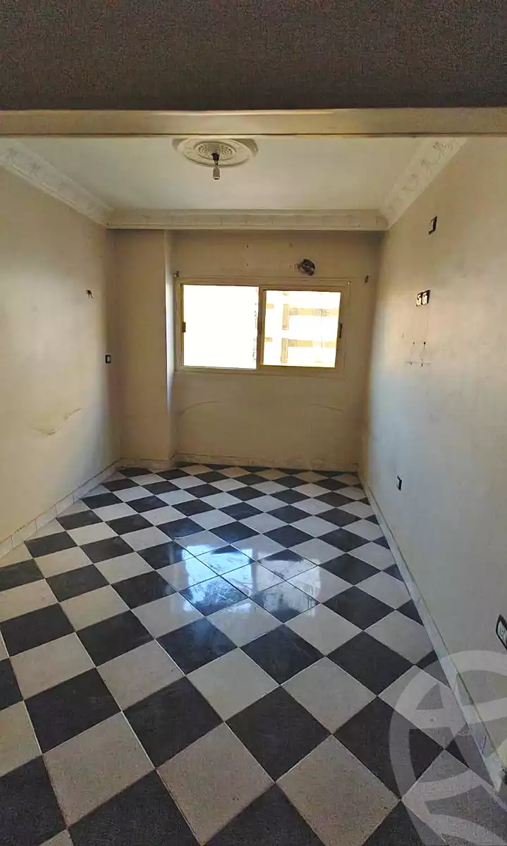 https://aqarmap.com.eg/en/listing/7158680-for-sale-cairo-helwan-helwan-el-sharkeya-mostafa-safwat-st