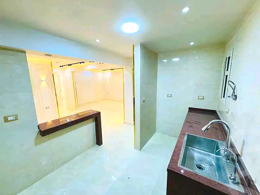 https://aqarmap.com.eg/ar/listing/7158812-for-rent-alexandria-el-asafra-shr-45