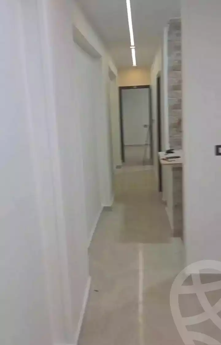 https://aqarmap.com.eg/ar/listing/7158892-for-sale-alexandria-el-asafra-shr-45