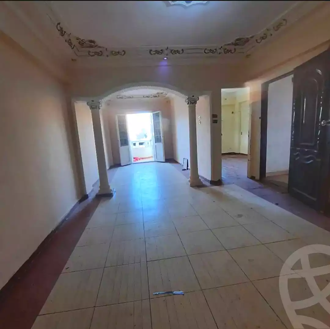 https://aqarmap.com.eg/en/listing/7158893-for-sale-alexandria-al-agamy-el-hanouvel-al-asdakaa-st
