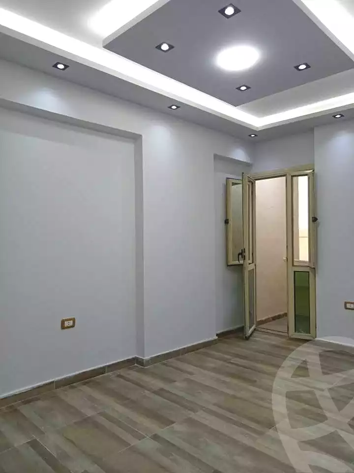 https://aqarmap.com.eg/en/listing/7159080-for-sale-alexandria-sydy-bshr-sydy-bshr-bhry-shr-khld-bn-lwlyd