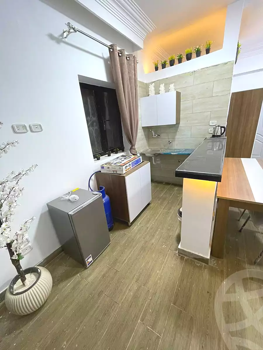 https://aqarmap.com.eg/ar/listing/7159093-for-rent-cairo-new-cairo-ganob-el-akadamiya-south-academy-g-yassin-abd-el-ghafar-st