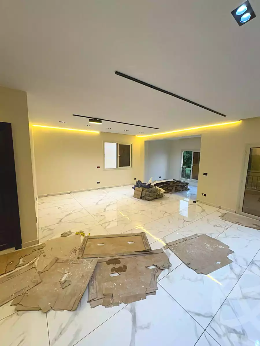 https://aqarmap.com.eg/ar/listing/7159139-for-sale-cairo-new-cairo-ganob-el-akadamiya-south-academy-h-el-shaheed-sayed-zakarya-khalil-st