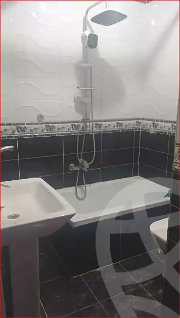 https://aqarmap.com.eg/ar/listing/7159216-for-sale-alexandria-al-agamy-el-hanouvel-el-warsha-st