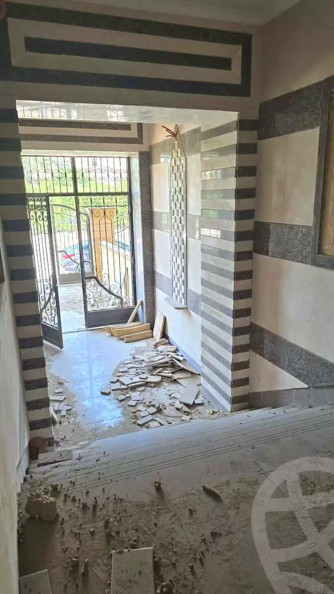https://aqarmap.com.eg/ar/listing/7159255-for-sale-cairo-new-cairo-gharb-el-golf-emtedad-gharb-el-golf