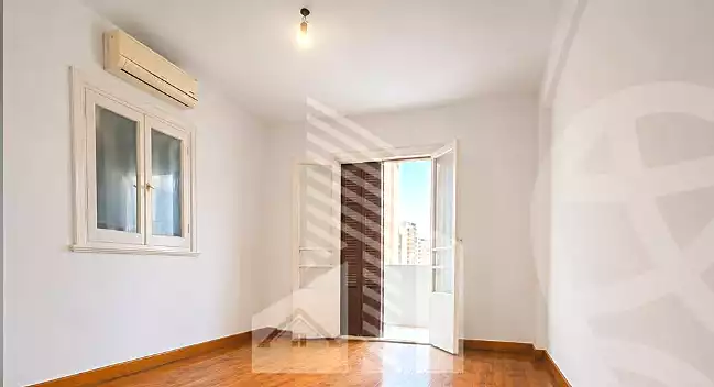 https://aqarmap.com.eg/en/listing/7159389-for-rent-alexandria-kafr-abdo