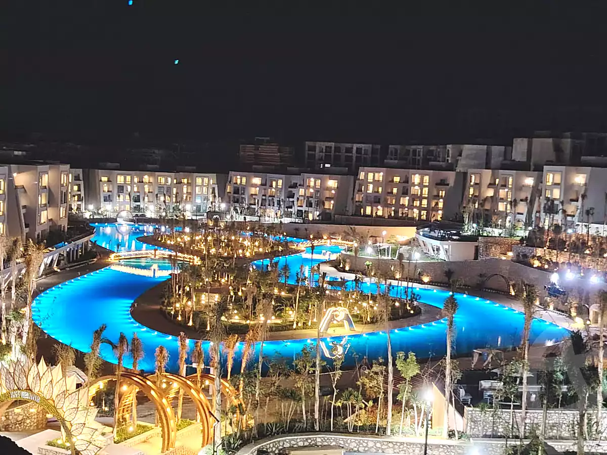 https://aqarmap.com.eg/ar/listing/7159396-for-sale-ain-elsokhna-mdyn-ljll-ljdyd-byrmydz-sky-syty