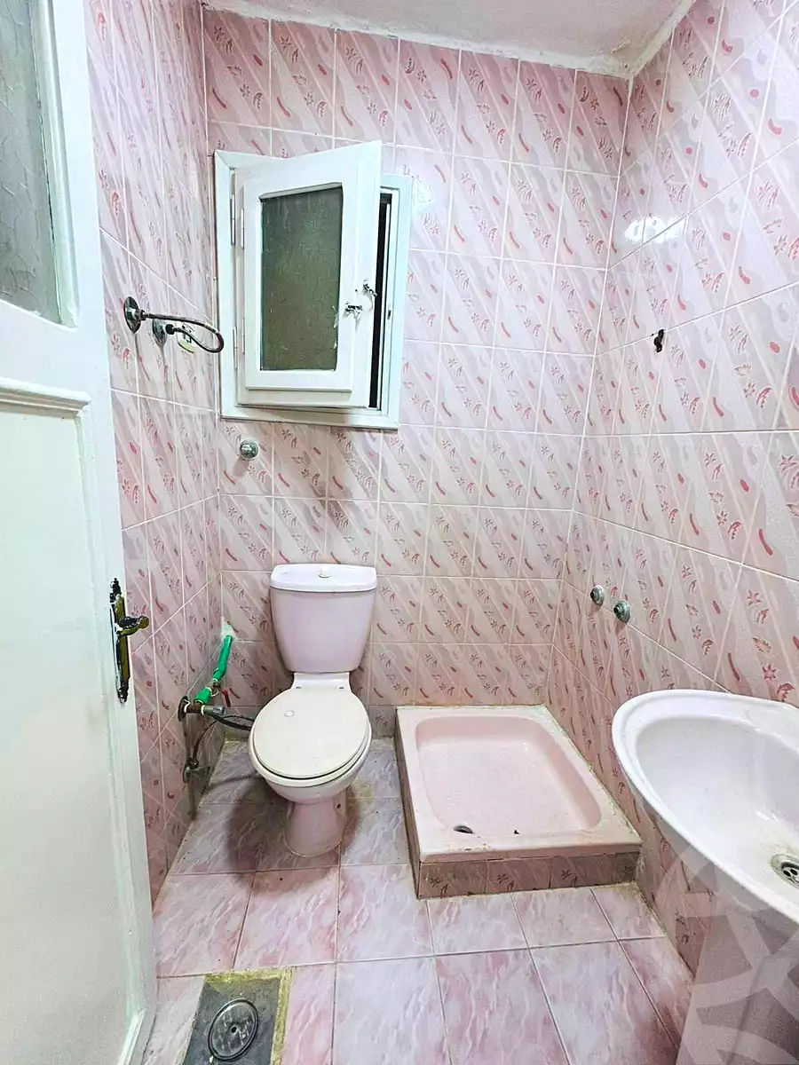https://aqarmap.com.eg/en/listing/7159564-for-sale-alexandria-al-agamy