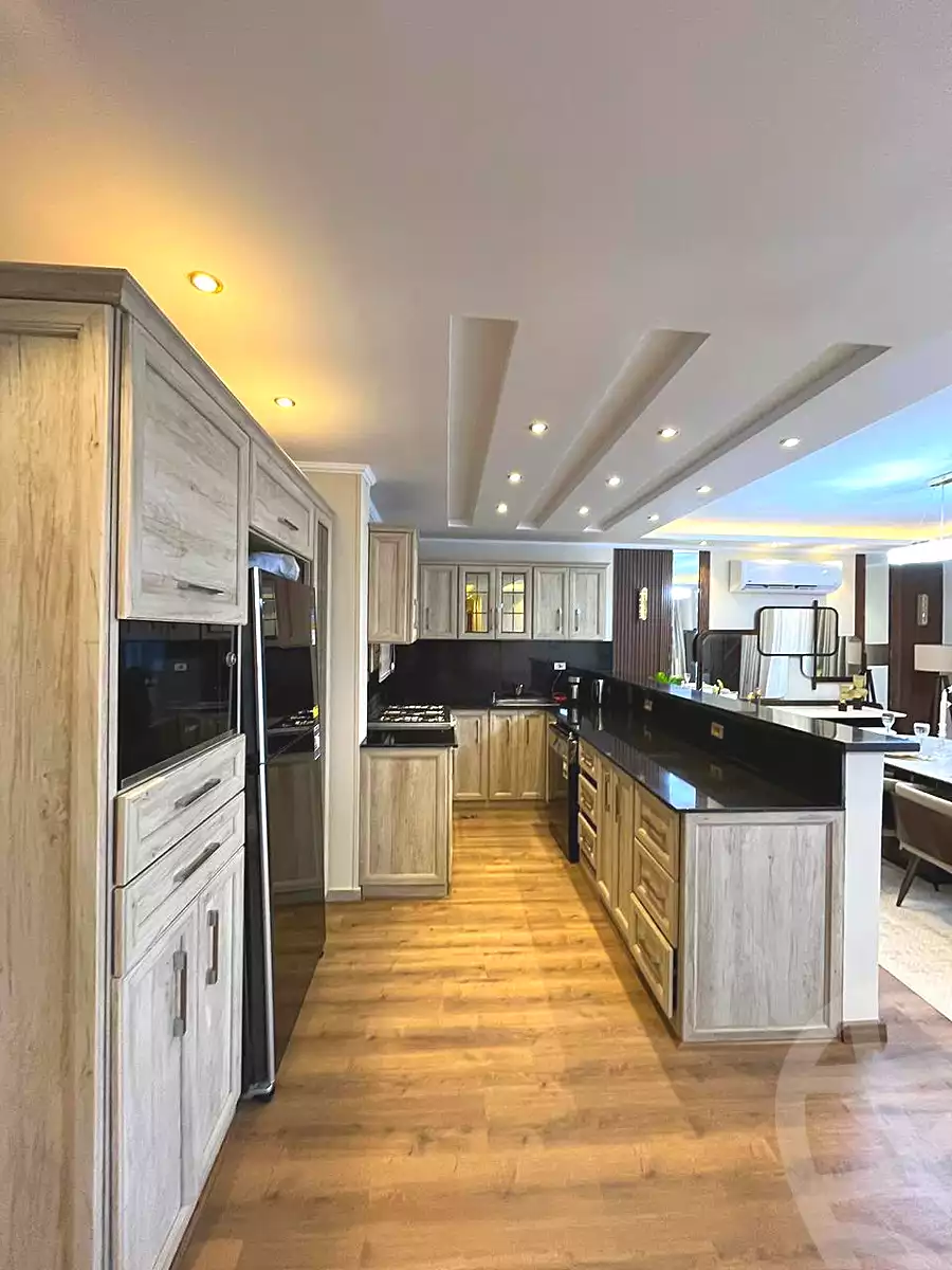 https://aqarmap.com.eg/ar/listing/7159608-for-sale-cairo-new-cairo-compounds-mwrd-fq-llttwyr