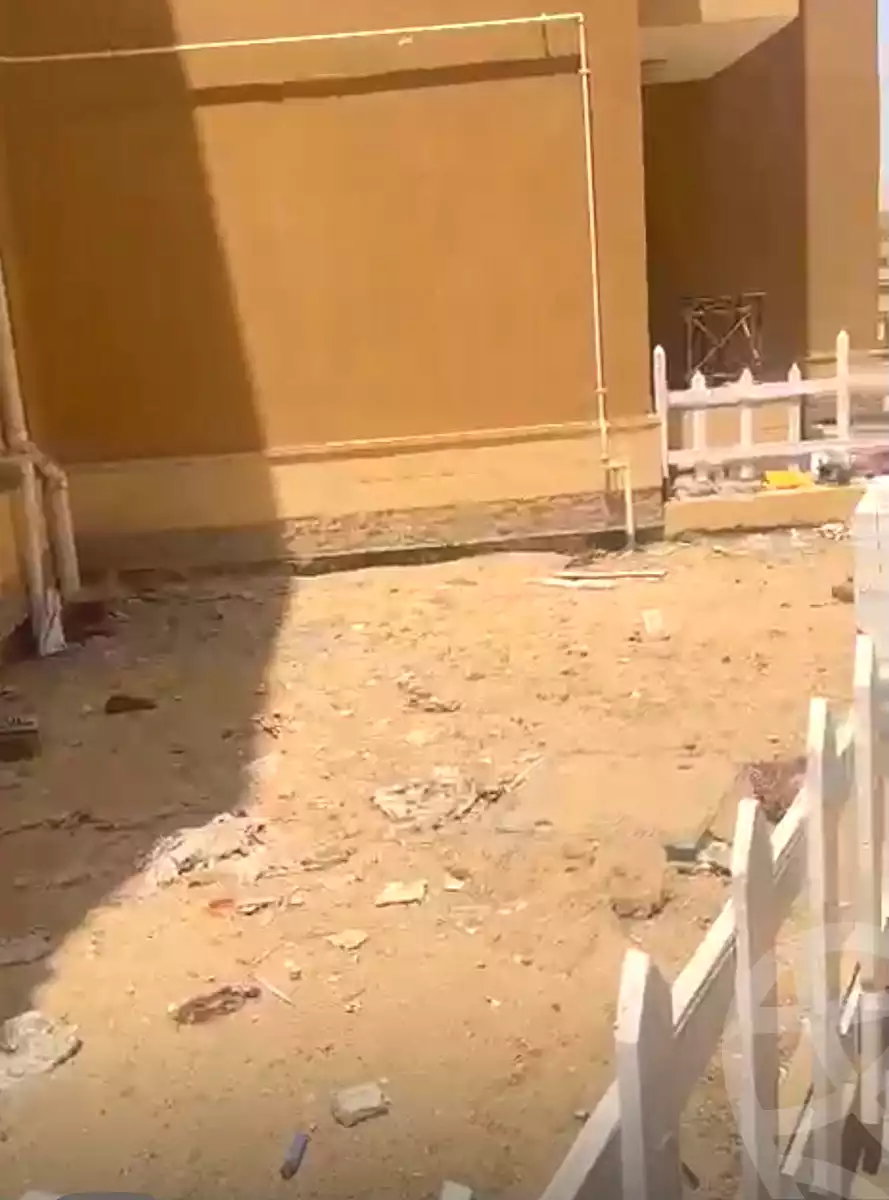 https://aqarmap.com.eg/ar/listing/7159710-for-sale-cairo-el-sheikh-zayed-city-compounds-el-khamayel