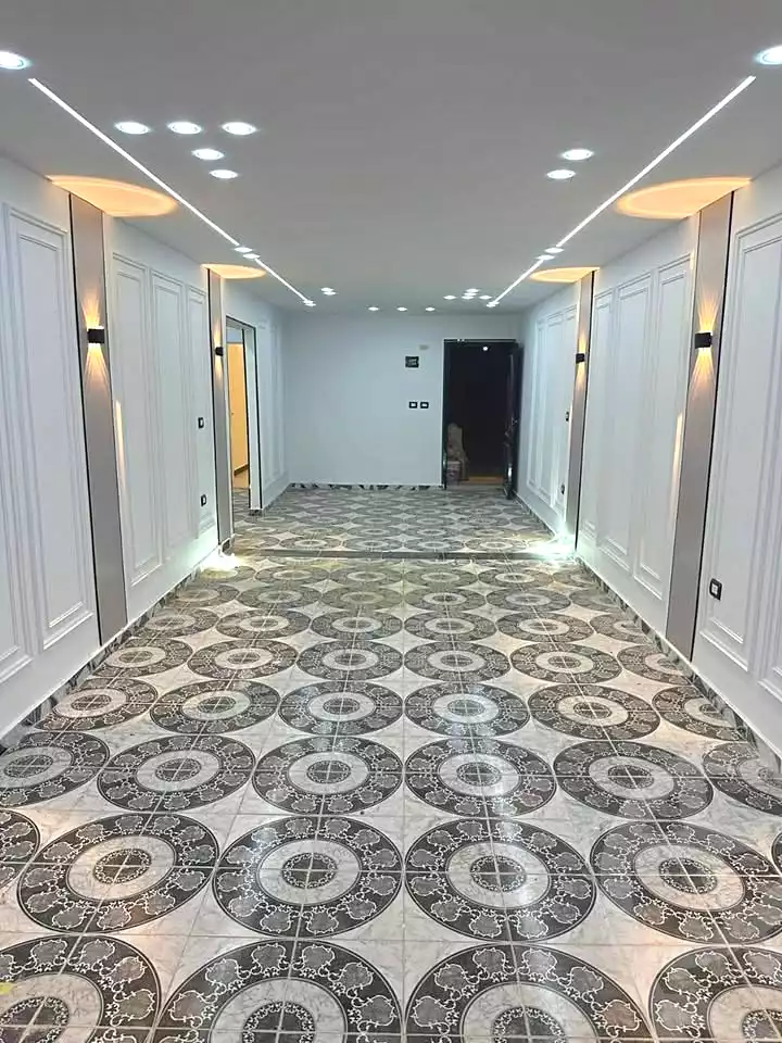 https://aqarmap.com.eg/ar/listing/7159879-for-sale-alexandria-al-agamy-el-hanouvel-radwan-st