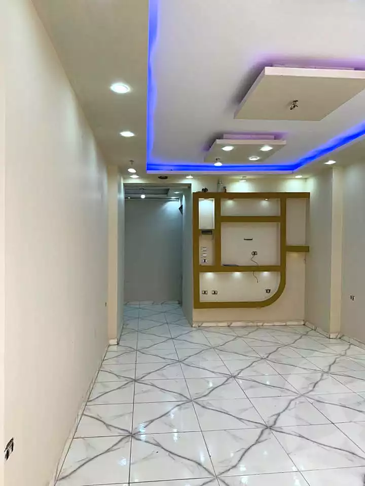 https://aqarmap.com.eg/ar/listing/7160242-for-sale-cairo-elnozha-Streettt-27