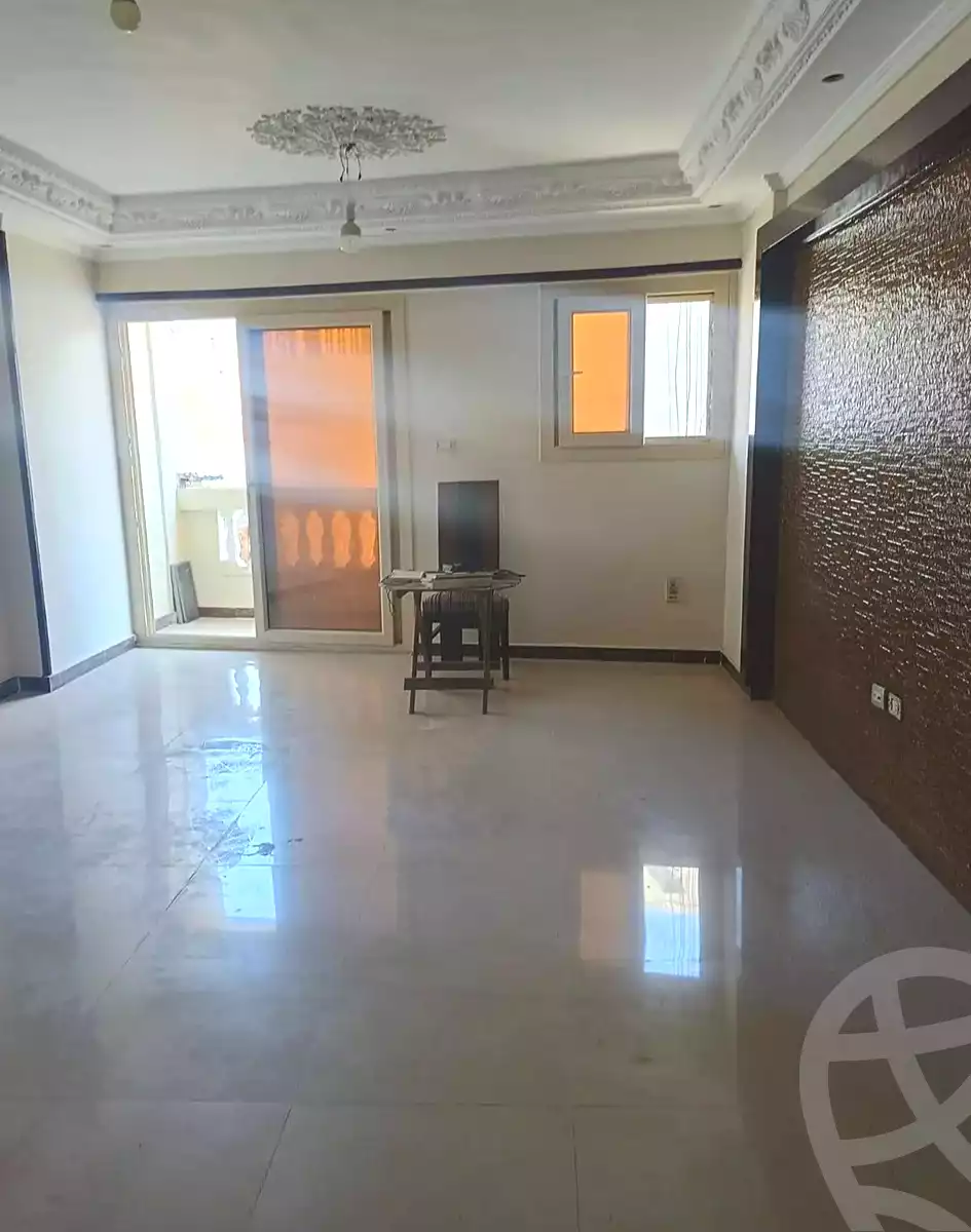 https://aqarmap.com.eg/ar/listing/7160249-for-sale-alexandria-lsywf-el-seyouf-bahri