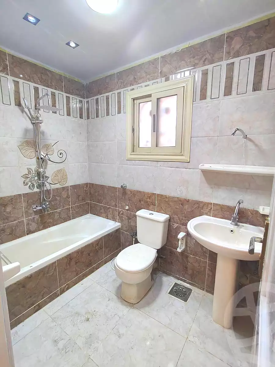 https://aqarmap.com.eg/en/listing/7160506-for-sale-alexandria-sydy-bshr-sydy-bshr-bhry-shr-khld-bn-lwlyd