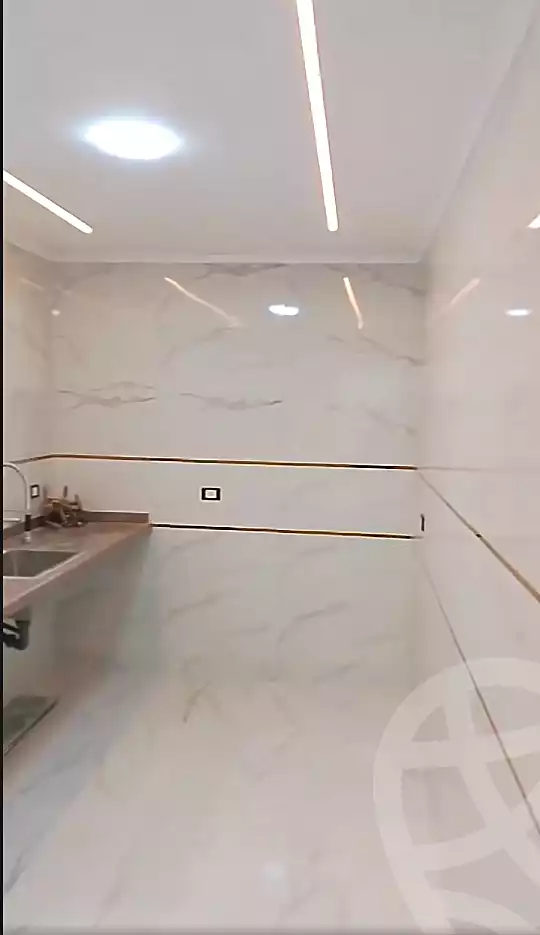 https://aqarmap.com.eg/ar/listing/7160563-for-sale-alexandria-miami-mahmoud-el-isawy-st