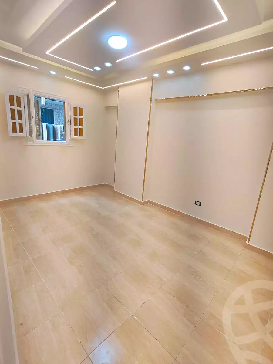 https://aqarmap.com.eg/ar/listing/7160624-for-sale-alexandria-sydy-bshr-sydy-bshr-bhry-khalil-hamada-st