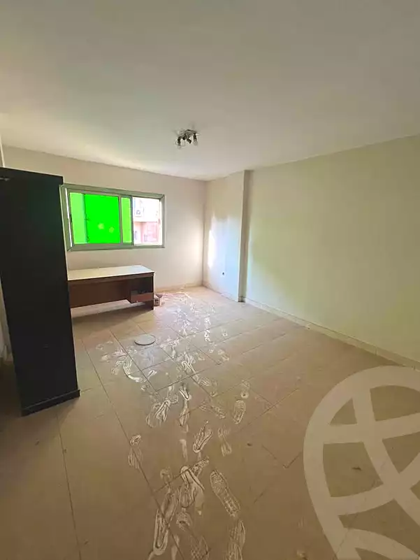 https://aqarmap.com.eg/ar/listing/7160775-for-sale-cairo-helwan-helwan-el-sharkeya-zaki-hawas-st