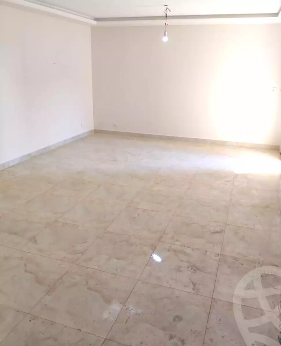 https://aqarmap.com.eg/ar/listing/7160797-for-rent-cairo-new-cairo-90th-street-90th-after-auc