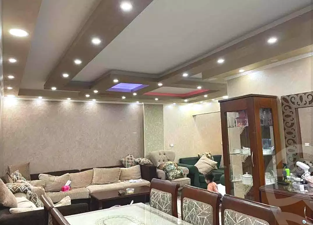 https://aqarmap.com.eg/en/listing/7161311-for-sale-cairo-helwan-mahmoud-zaki-st