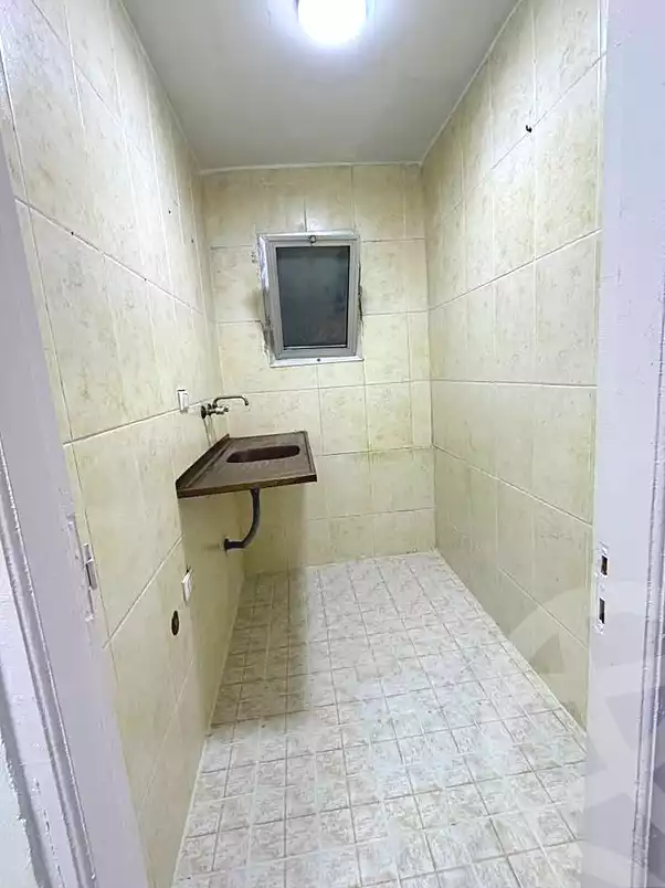 https://aqarmap.com.eg/ar/listing/7161505-for-sale-alexandria-al-agamy-shataa-el-nakheel