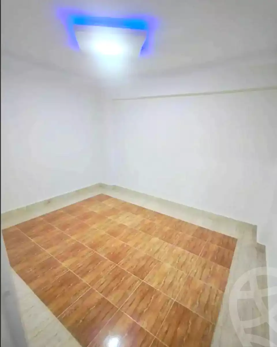 https://aqarmap.com.eg/en/listing/7161615-for-sale-alexandria-al-agamy-el-hanouvel-gabir-hafez-st