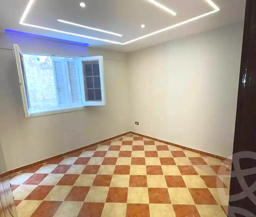 https://aqarmap.com.eg/en/listing/7161719-for-sale-alexandria-lsywf-el-falki