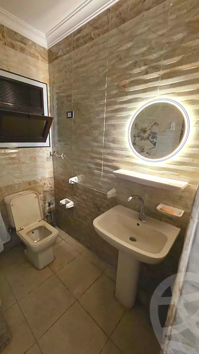 https://aqarmap.com.eg/en/listing/7161789-for-sale-cairo-ain-shams-ahmed-esmat-st