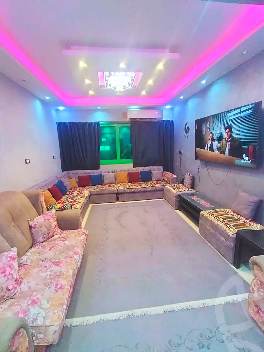 https://aqarmap.com.eg/en/listing/7161811-for-sale-cairo-helwan-helwan-el-sharkeya-heidar-st
