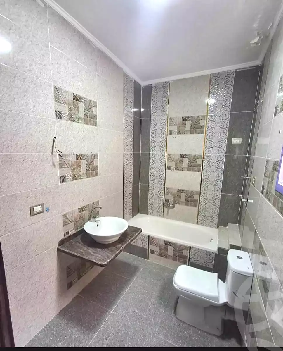 https://aqarmap.com.eg/en/listing/7162103-for-sale-alexandria-lsywf-shamaa