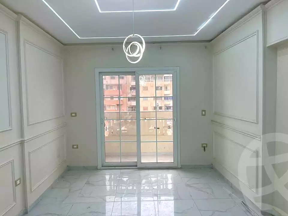 https://aqarmap.com.eg/ar/listing/7162194-for-sale-alexandria-el-asafra-l-sfr-bhry