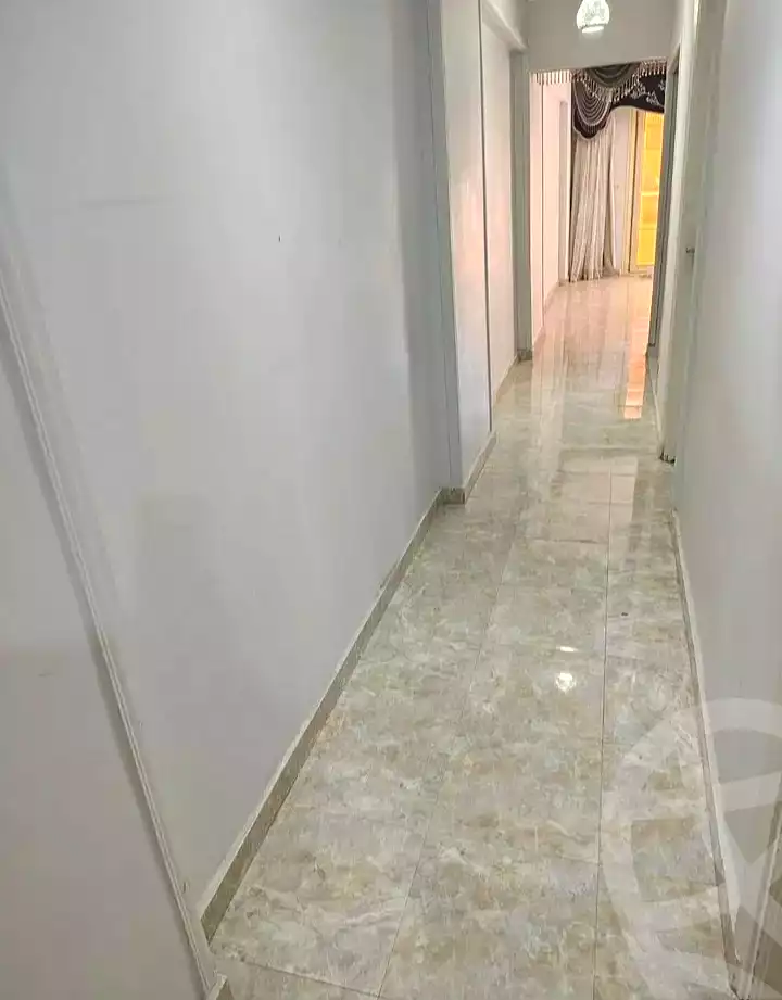 https://aqarmap.com.eg/ar/listing/7162601-for-rent-alexandria-sydy-bshr-sydy-bshr-bhry-khalil-hamada-st