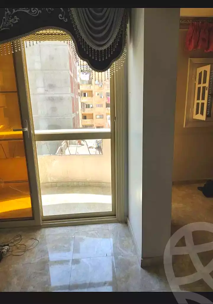 https://aqarmap.com.eg/ar/listing/7162601-for-rent-alexandria-sydy-bshr-sydy-bshr-bhry-khalil-hamada-st