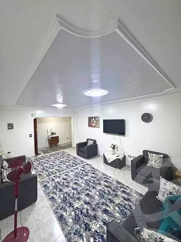 https://aqarmap.com.eg/ar/listing/7162730-for-rent-cairo-6th-of-october-el-ahyaa-neighborhood-2nd-divided-from-al-kafrawei-st