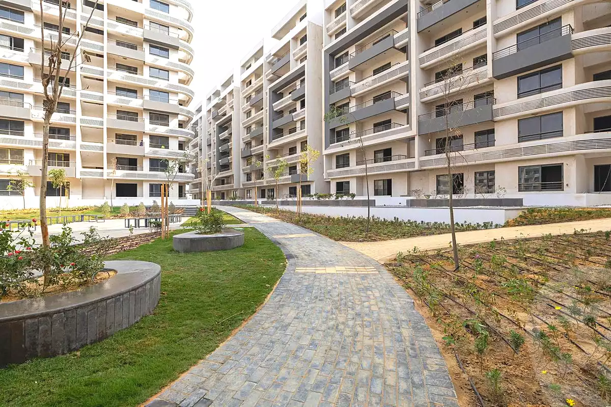 https://aqarmap.com.eg/ar/listing/7162871-for-sale-cairo-new-administrative-capital-r7-bwrdwwk