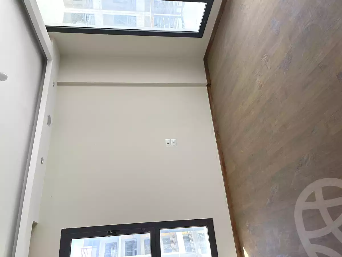 https://aqarmap.com.eg/en/listing/6935500-for-sale-cairo-new-cairo-compounds-dh-ykwn-2-ryzydns-styl-hwm