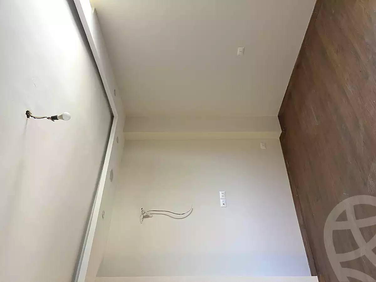 https://aqarmap.com.eg/en/listing/6935500-for-sale-cairo-new-cairo-compounds-dh-ykwn-2-ryzydns-styl-hwm