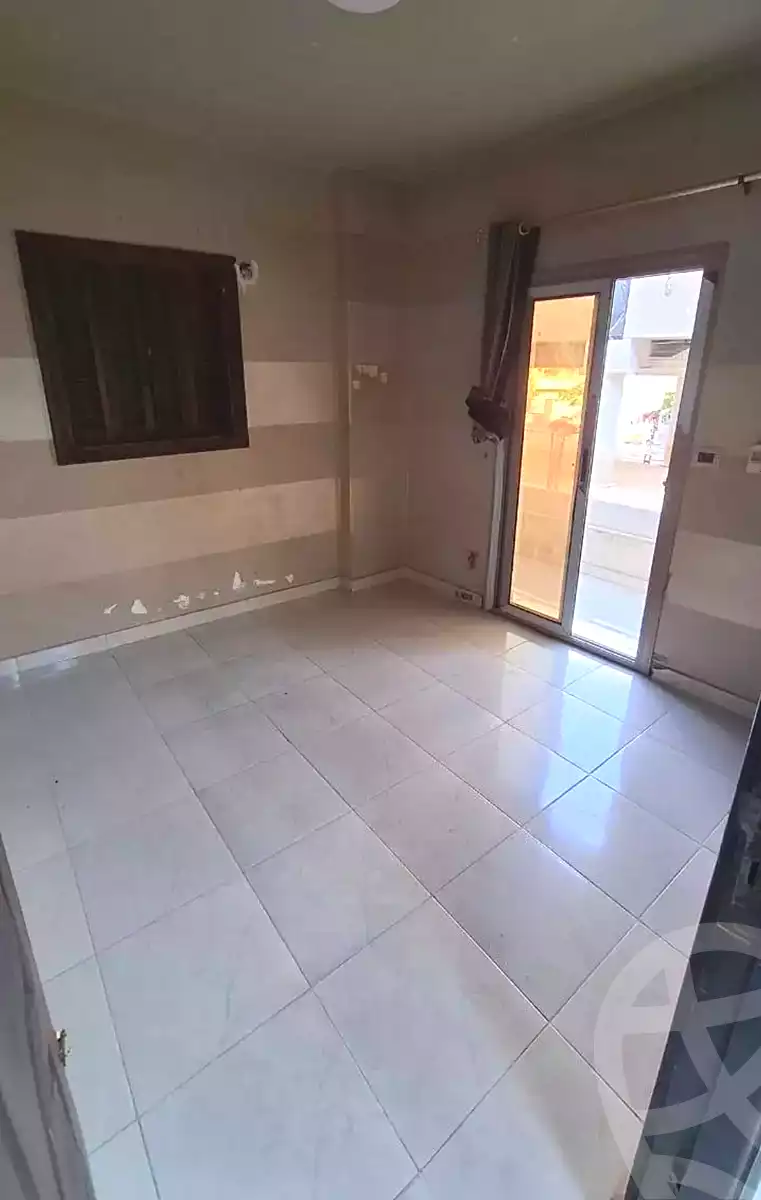 https://aqarmap.com.eg/ar/listing/7163293-for-rent-alexandria-el-mandara-shr-mlk-hfny