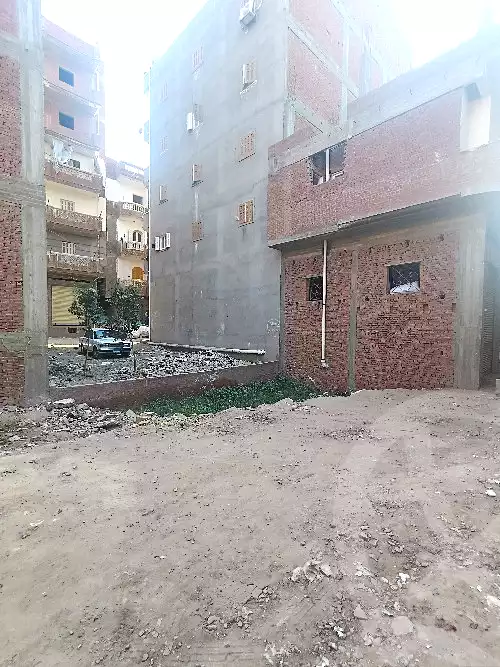 https://aqarmap.com.eg/en/listing/7129514-for-sale-beheira-damanhour-aflaka