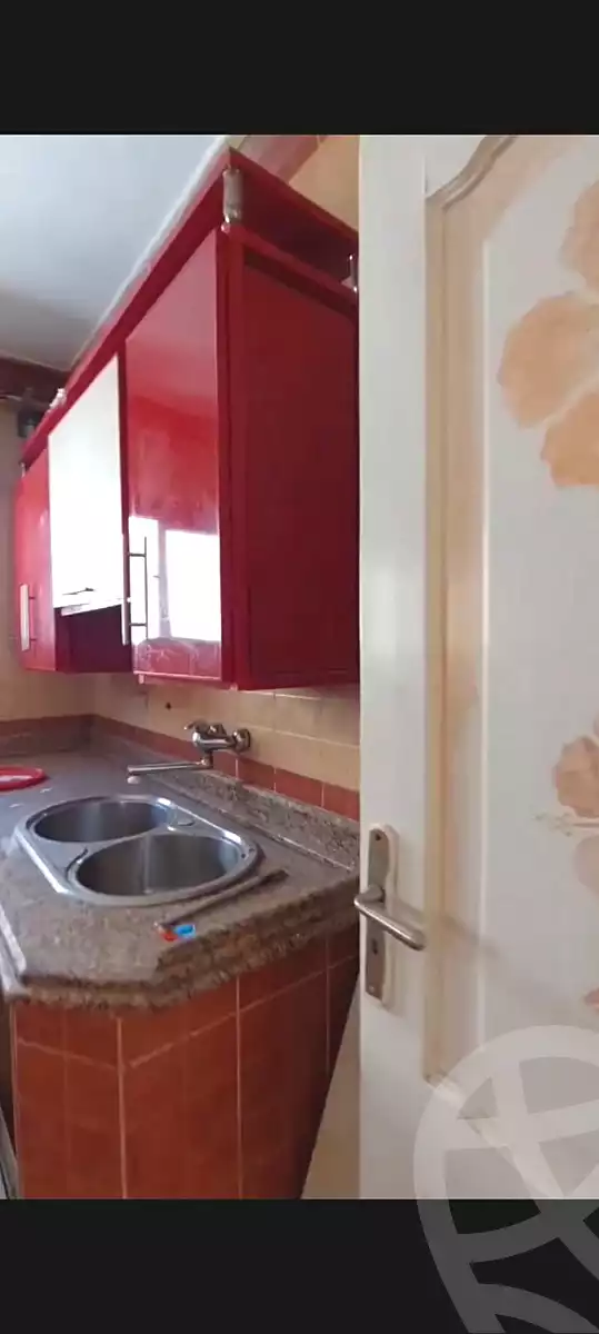 https://aqarmap.com.eg/ar/listing/7163758-for-rent-cairo-6th-of-october-el-ahyaa-neighborhood-1st-third-neighborhood