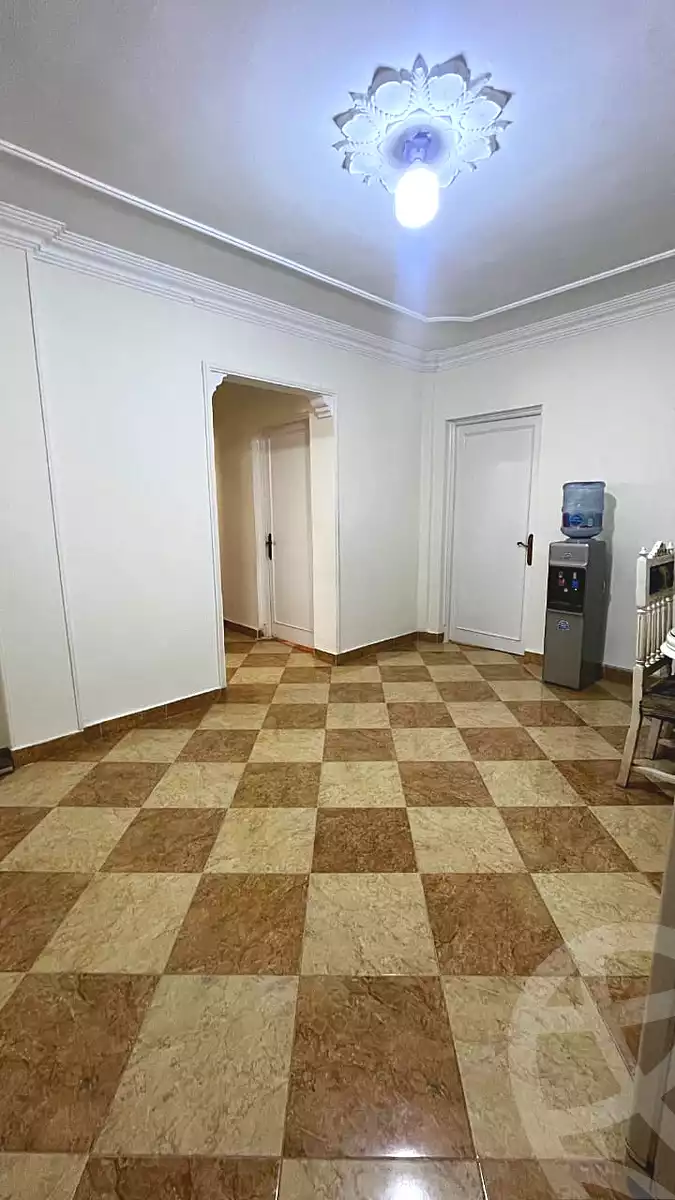 https://aqarmap.com.eg/ar/listing/7163781-for-sale-cairo-el-sheikh-zayed-city-el-hay-elawel-street-50