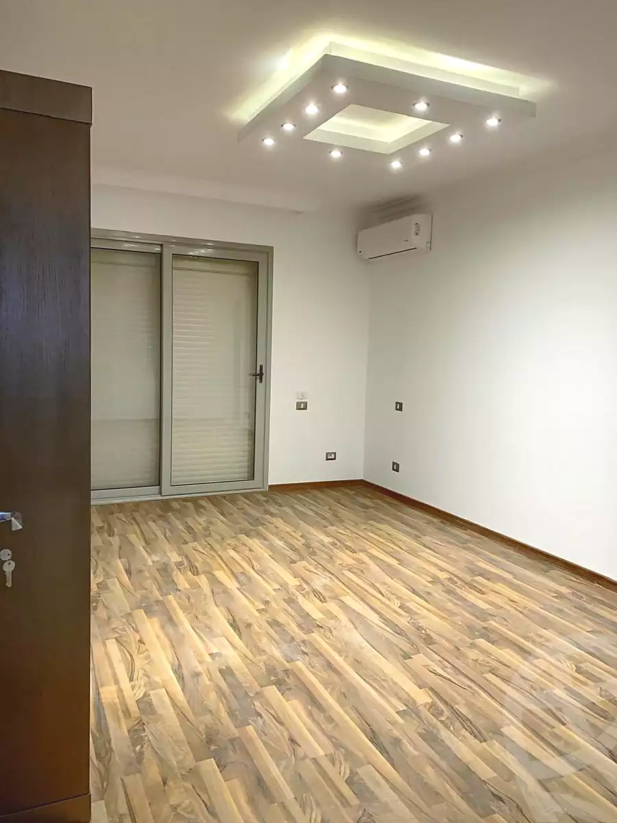 https://aqarmap.com.eg/ar/listing/7164030-for-rent-cairo-6th-of-october-compounds-palm-parks