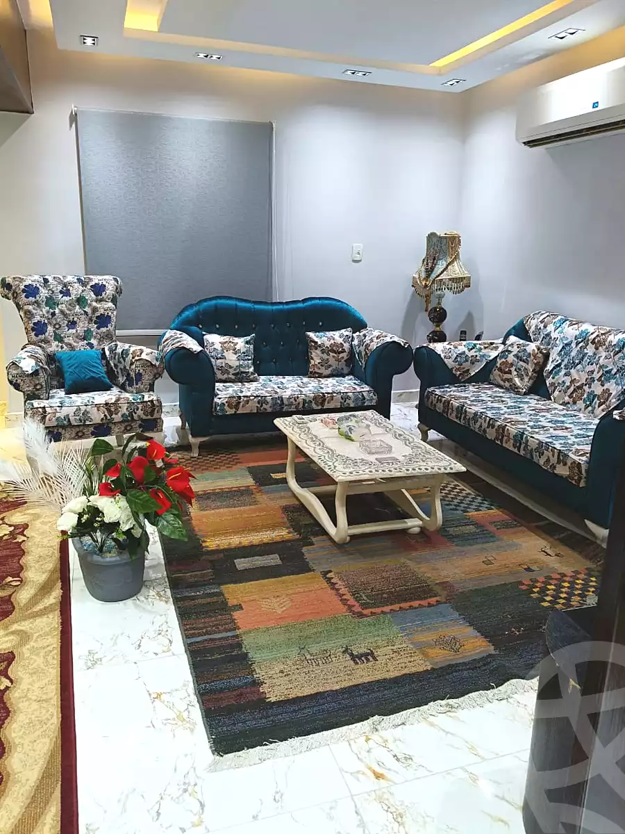 https://aqarmap.com.eg/ar/listing/7164067-for-rent-cairo-6th-of-october-el-ahyaa-neighborhood-2nd-divided-from-al-kafrawei-st