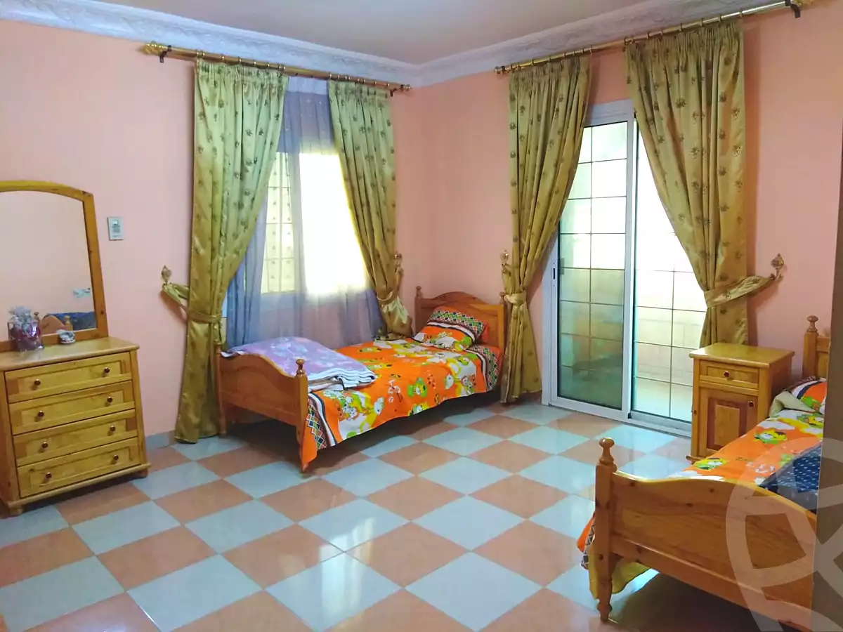 https://aqarmap.com.eg/ar/listing/7164333-for-sale-cairo-6th-of-october-el-ahyaa-neighborhood-7th-ali-ibn-abi-talib-st