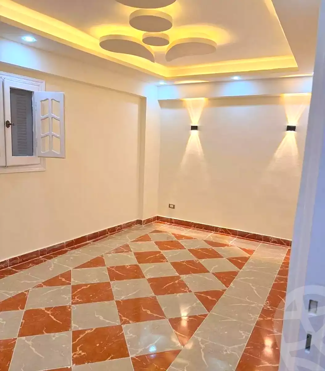 https://aqarmap.com.eg/ar/listing/7165100-for-sale-alexandria-al-agamy-lbytsh-bianchiii