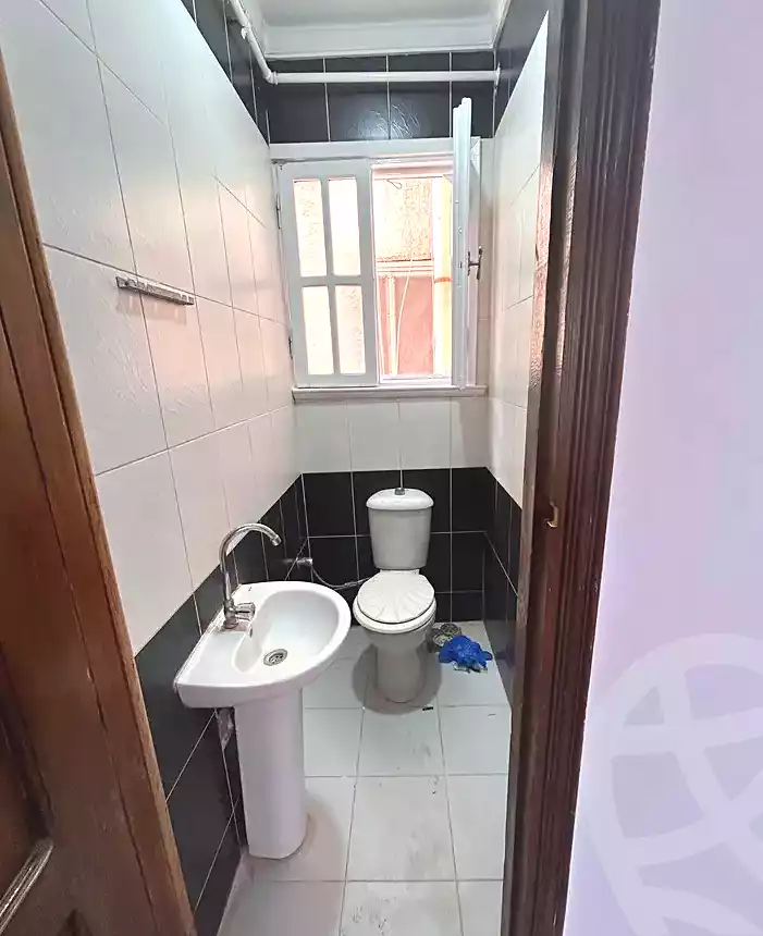 https://aqarmap.com.eg/ar/listing/7165215-for-sale-alexandria-sydy-bshr-sydy-bshr-bhry-shr-mhmd-njyb