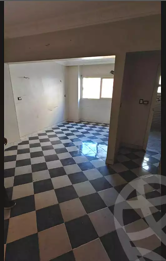 https://aqarmap.com.eg/en/listing/7165263-for-sale-cairo-helwan-helwan-el-sharkeya-mostafa-safwat-st