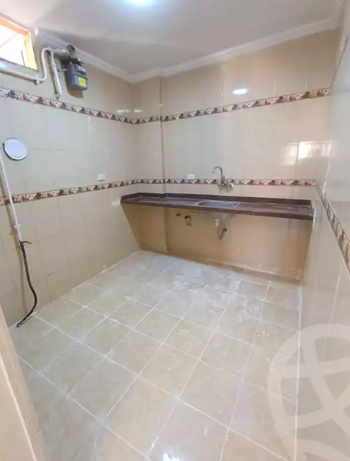https://aqarmap.com.eg/ar/listing/7165248-for-sale-alexandria-sydy-bshr-sydy-bshr-bhry-ali-hipa-st