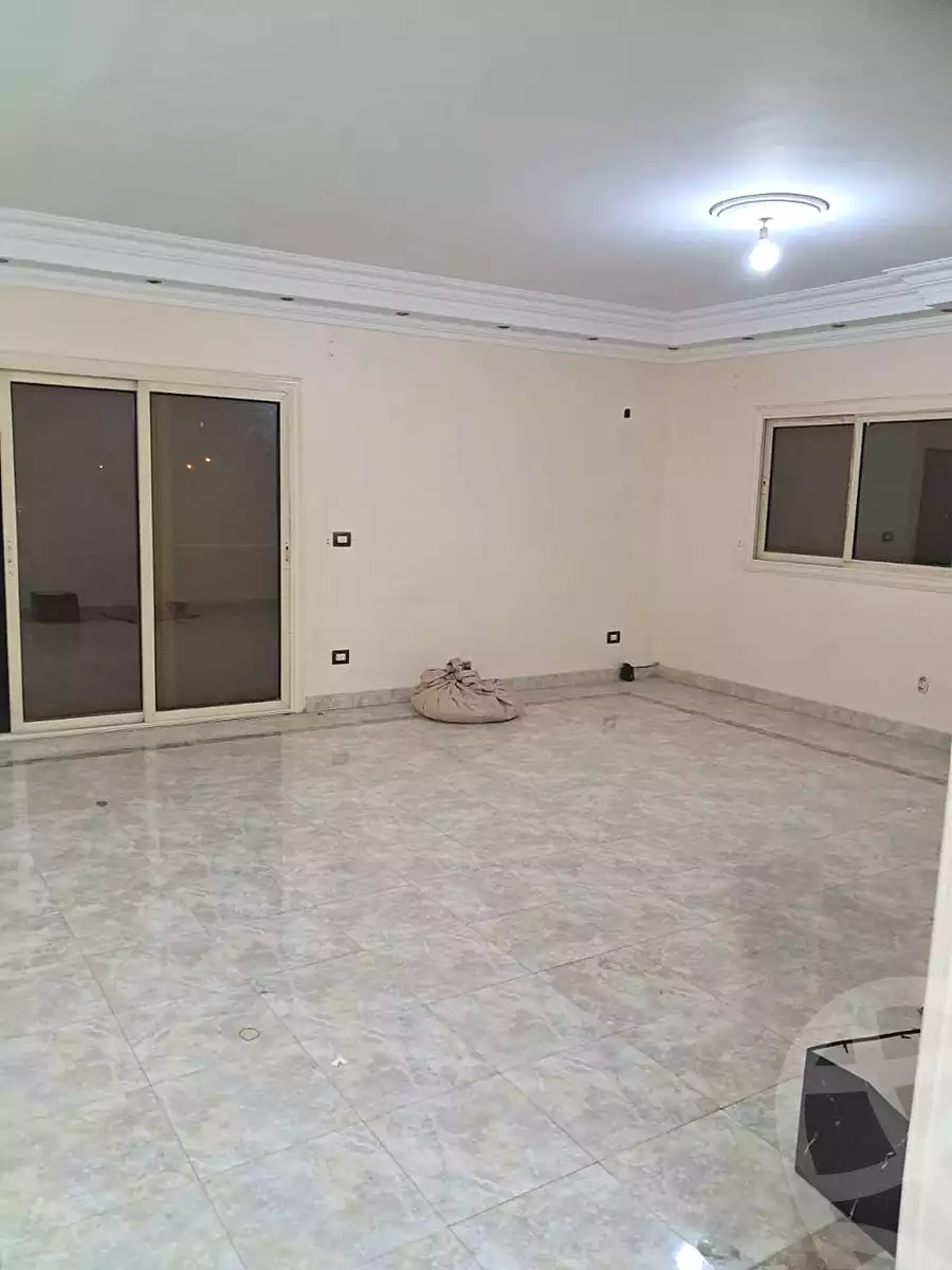 https://aqarmap.com.eg/ar/listing/7165293-for-sale-cairo-new-cairo-el-yassamin-el-yasmeen-3-mohamed-rahim-st