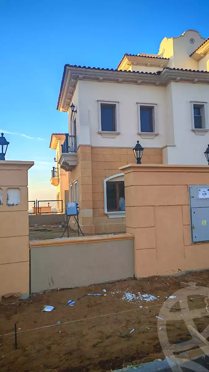 https://aqarmap.com.eg/ar/listing/7165354-for-sale-cairo-new-cairo-compounds-city-gate-sapphire-city-gate